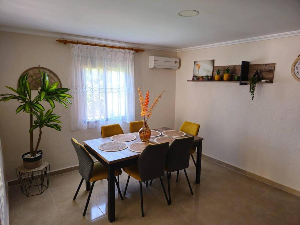 Buen Estar, Piscina, Barbacoa, Jacuzzi En Valencia Villa Turís Exterior photo