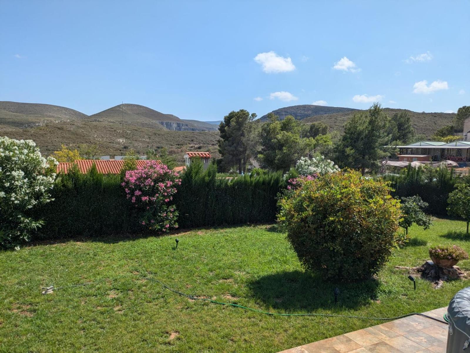 Buen Estar, Piscina, Barbacoa, Jacuzzi En Valencia Villa Turís Exterior photo
